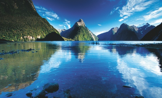 Milford-Sound-Summer