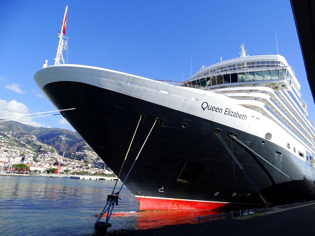 Queen Elizabeth bow